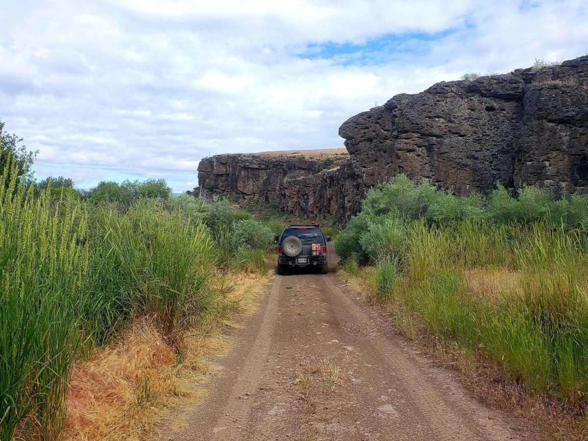 Murderers Creek Ranch trail photo