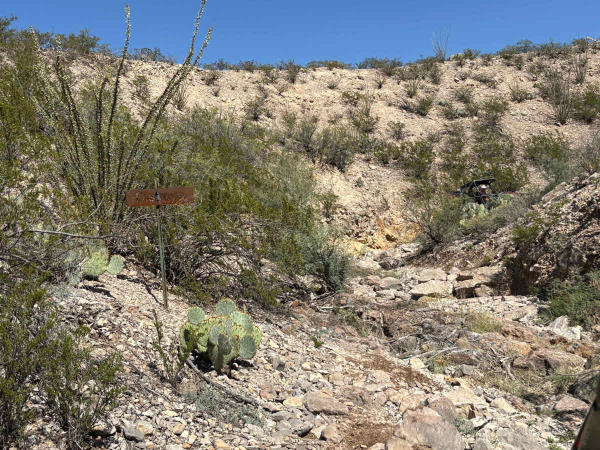 Distroya trail photo