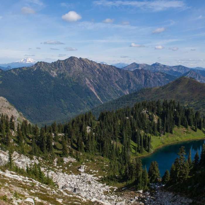 Near Chain + Doelle Lakes