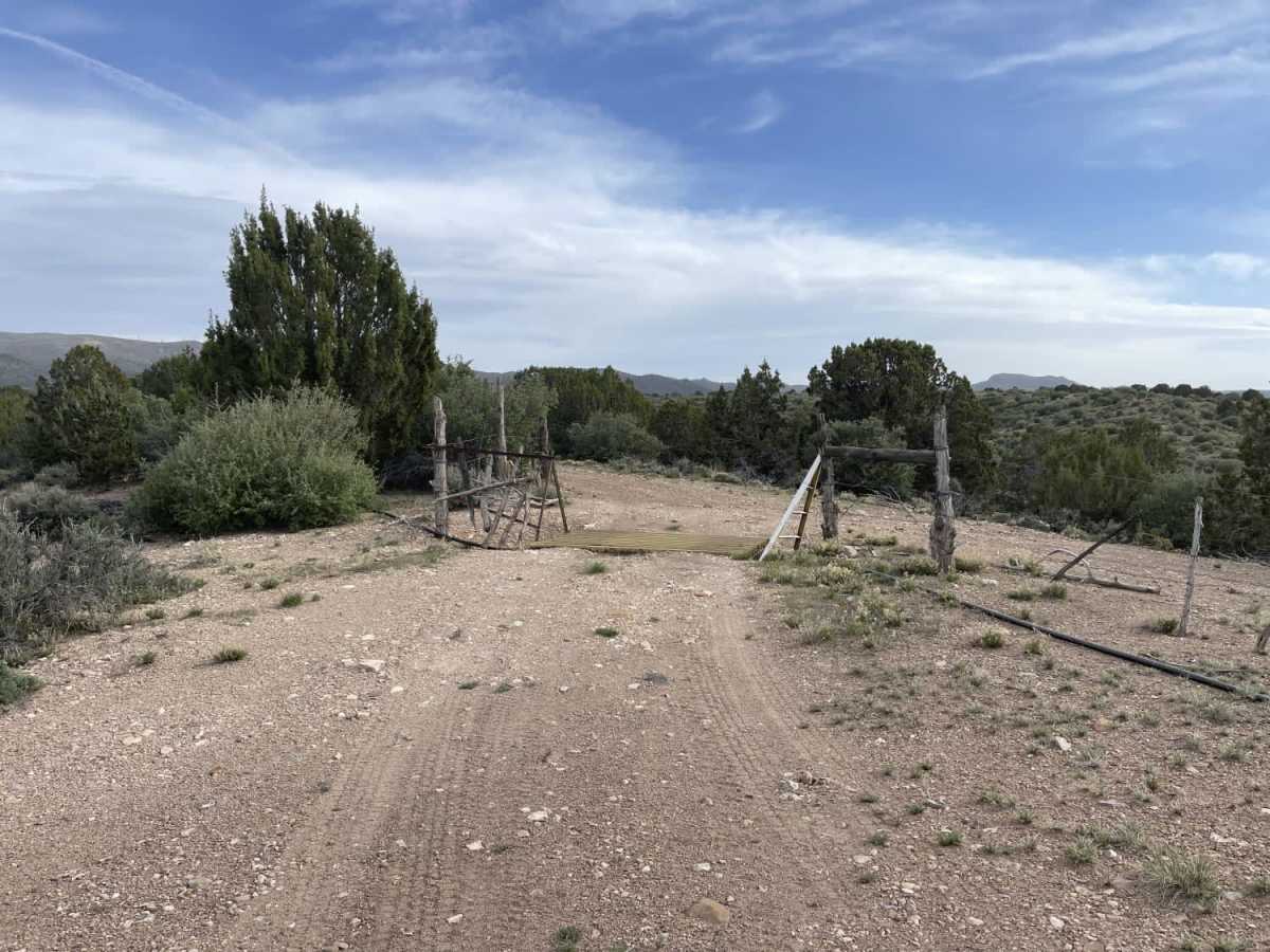 Twin Springs Ridge photo 6