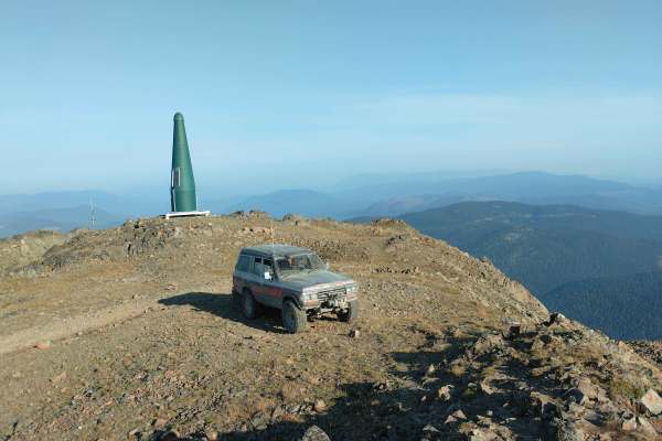 Two Sisters Fire Lookout 