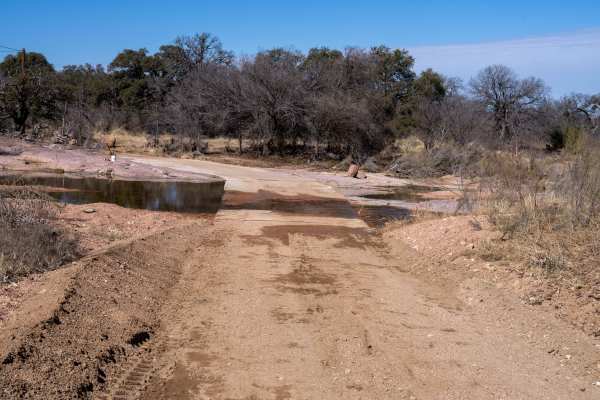 House Mountain Road
