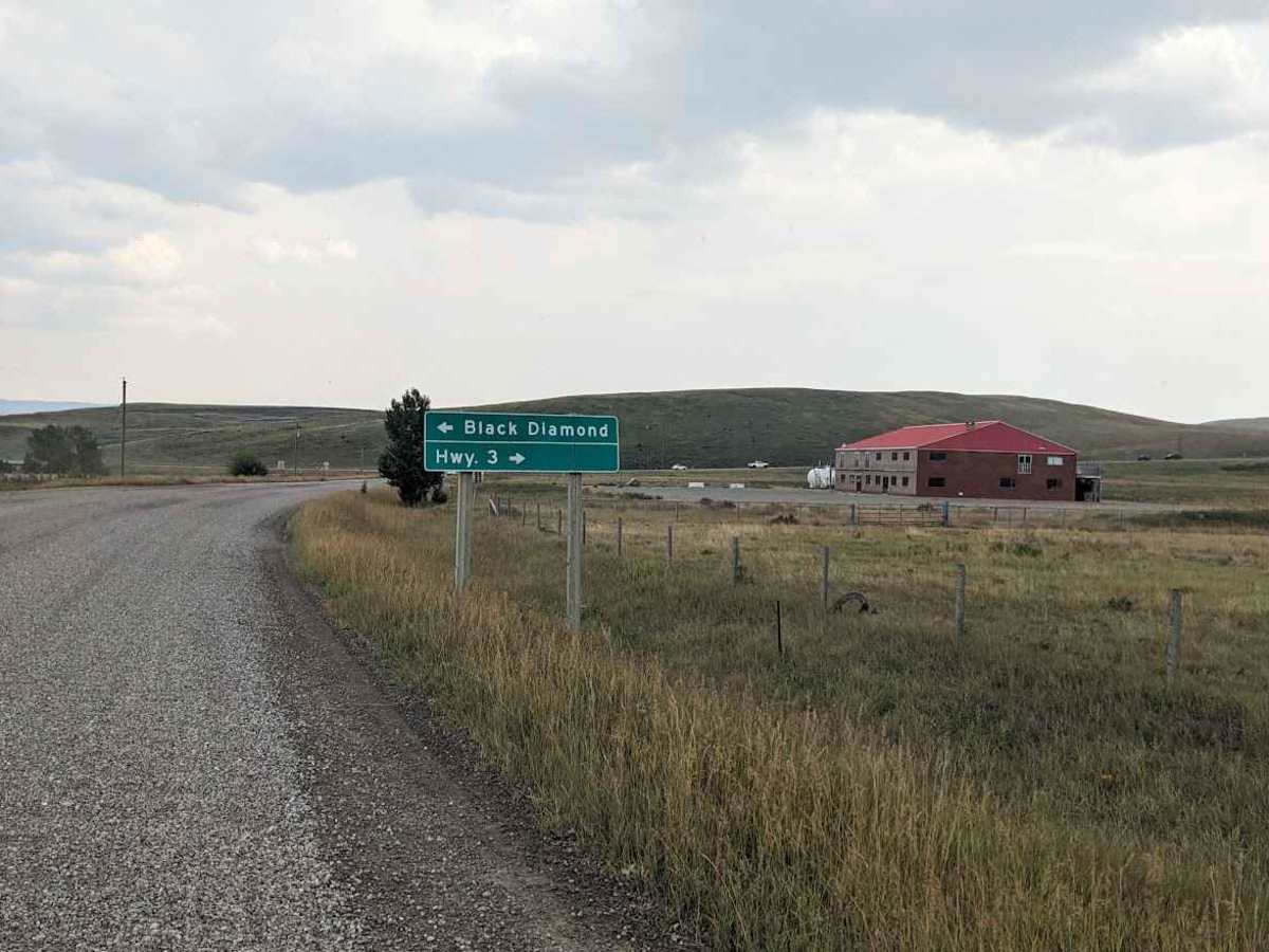 Maycroft Road Pass  photo 5