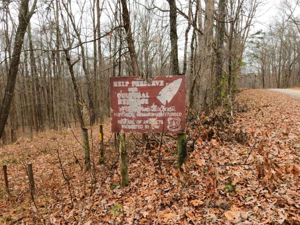 Henry Mountain Road photo 5
