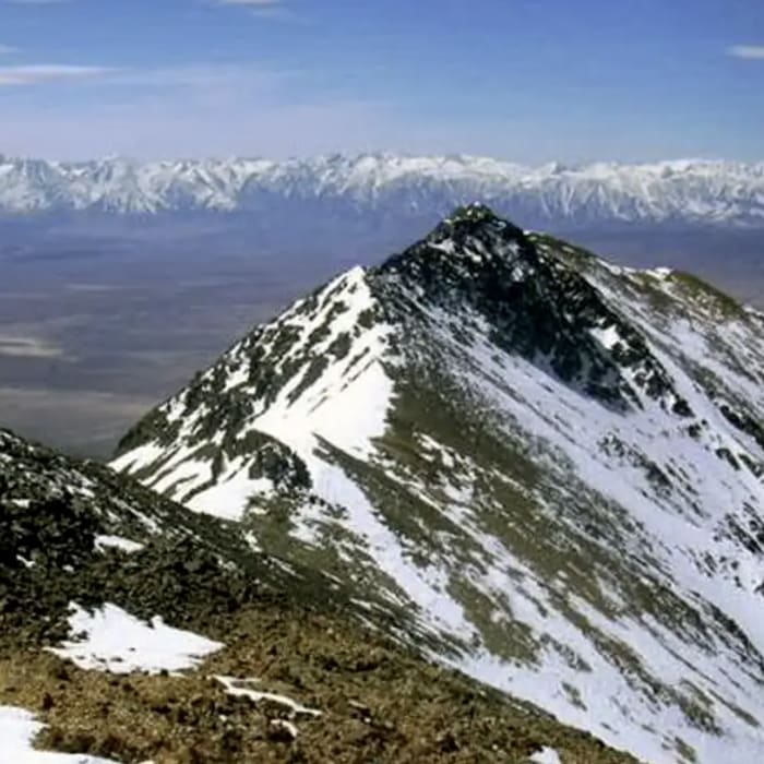 Near White Mountain Peak - West Ridge Near White Mountain Peak - West Ridge