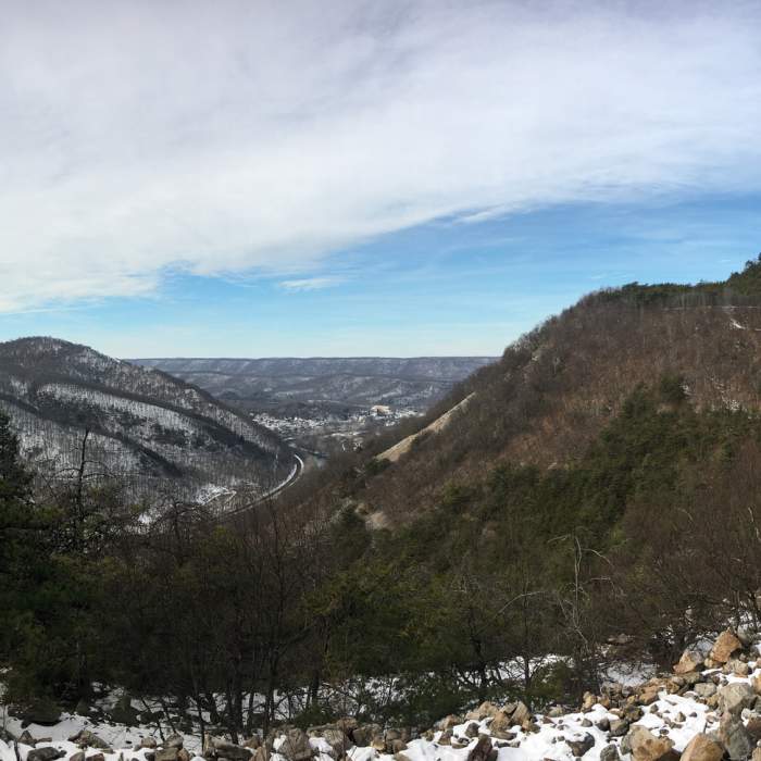 Near Thousand Steps to Ledge Quarry