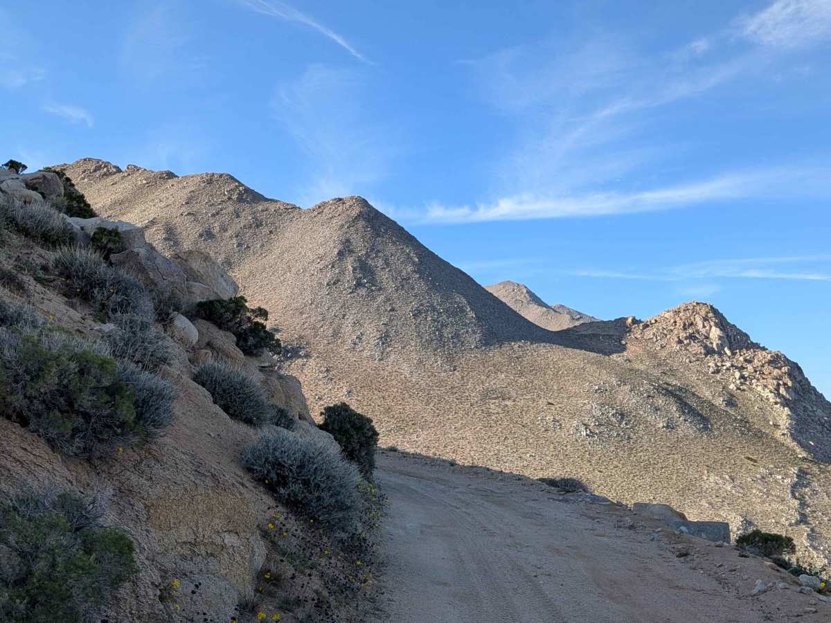 Aquaduct Service Road Grapevine - BLM LA1 trail photo