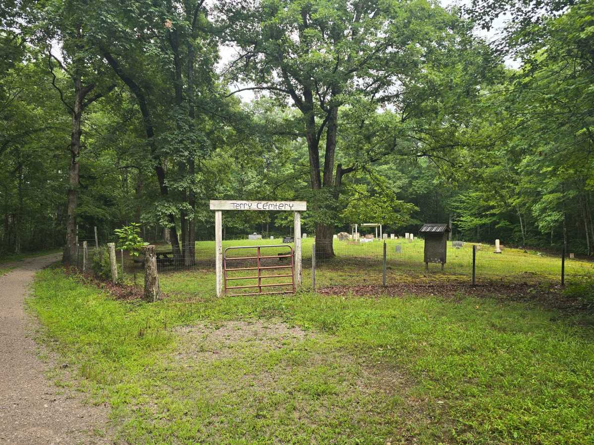 Terry Cemetery Road photo 4
