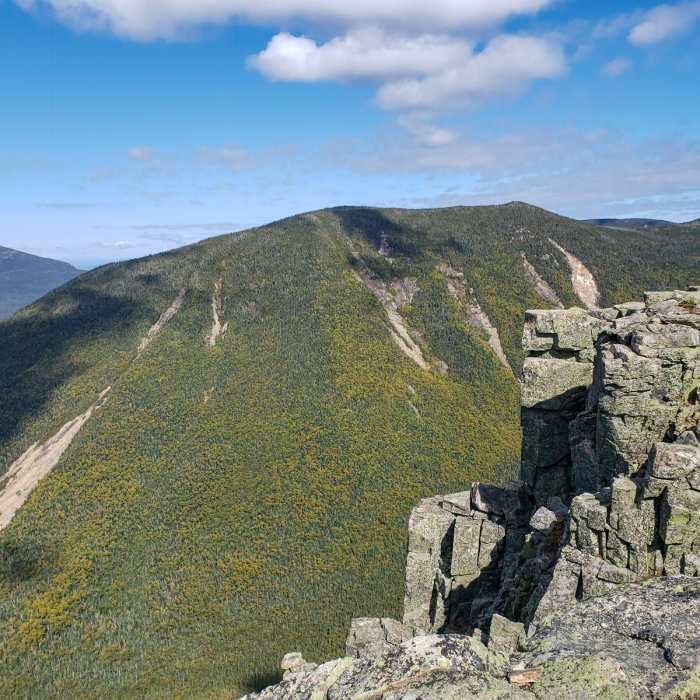 Near Bonds Loop to Thirteen Falls
