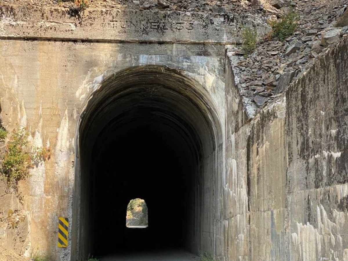 Moon Pass photo 6