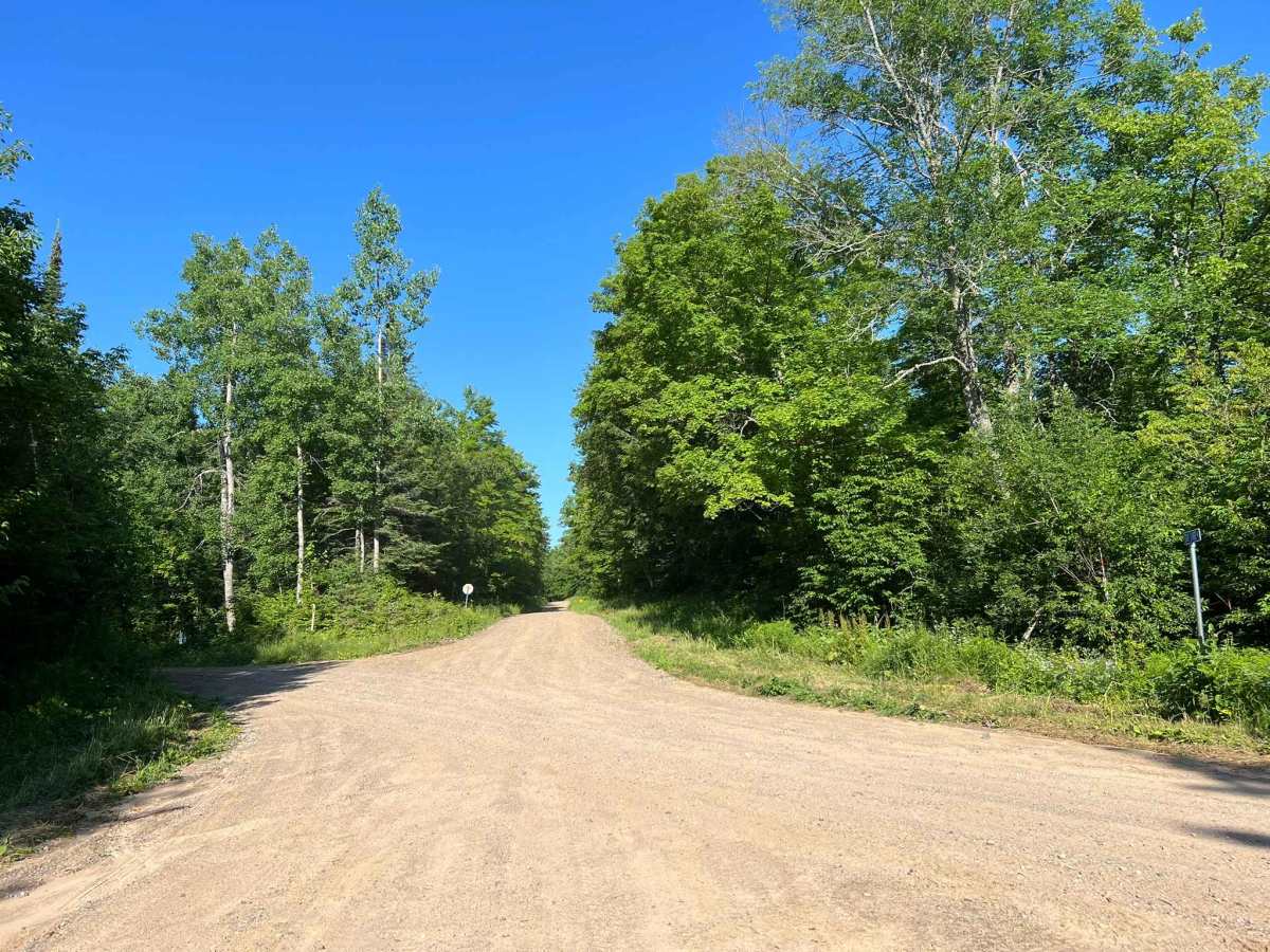 Star Lake Road photo 3