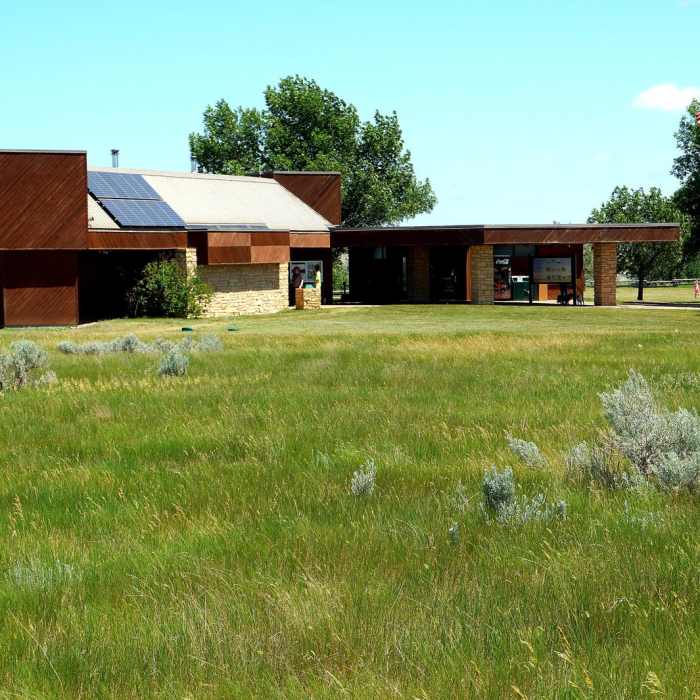 Near Painted Canyon Visitor Center Trails