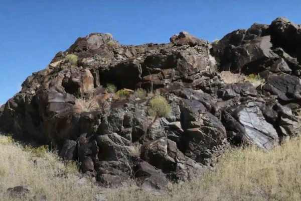 Desert Mountain Petroglyphs