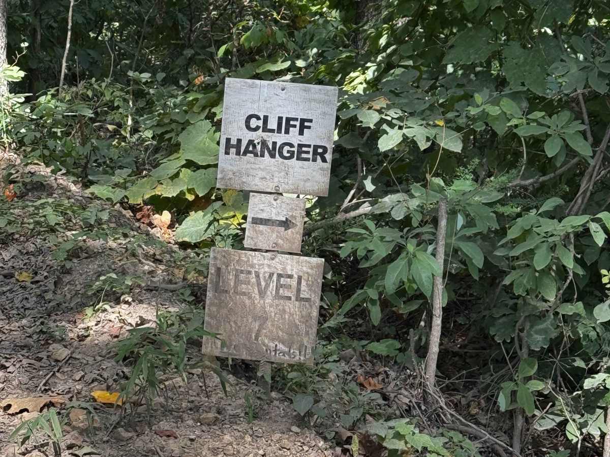 Cliff Hanger 1 trail photo