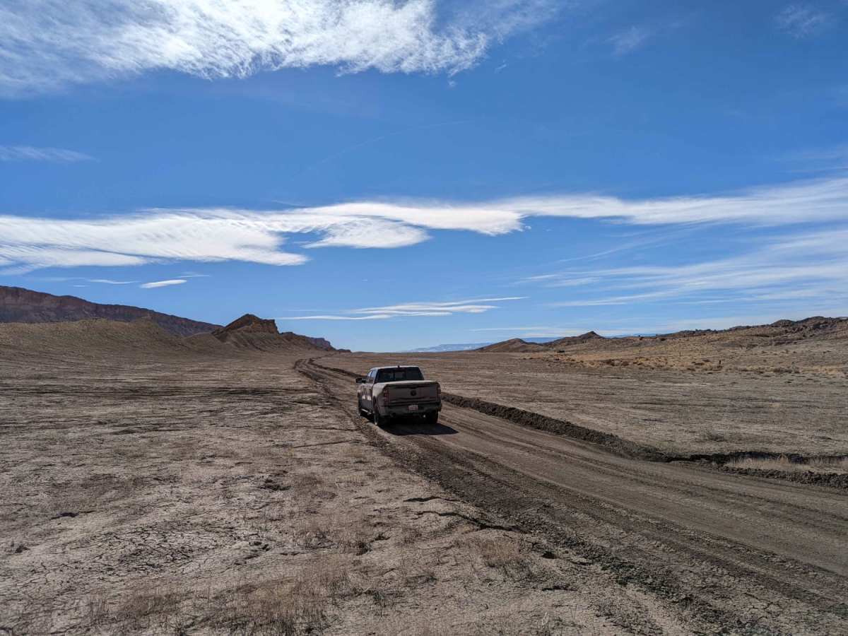 North Caineville Reef Road photo 4