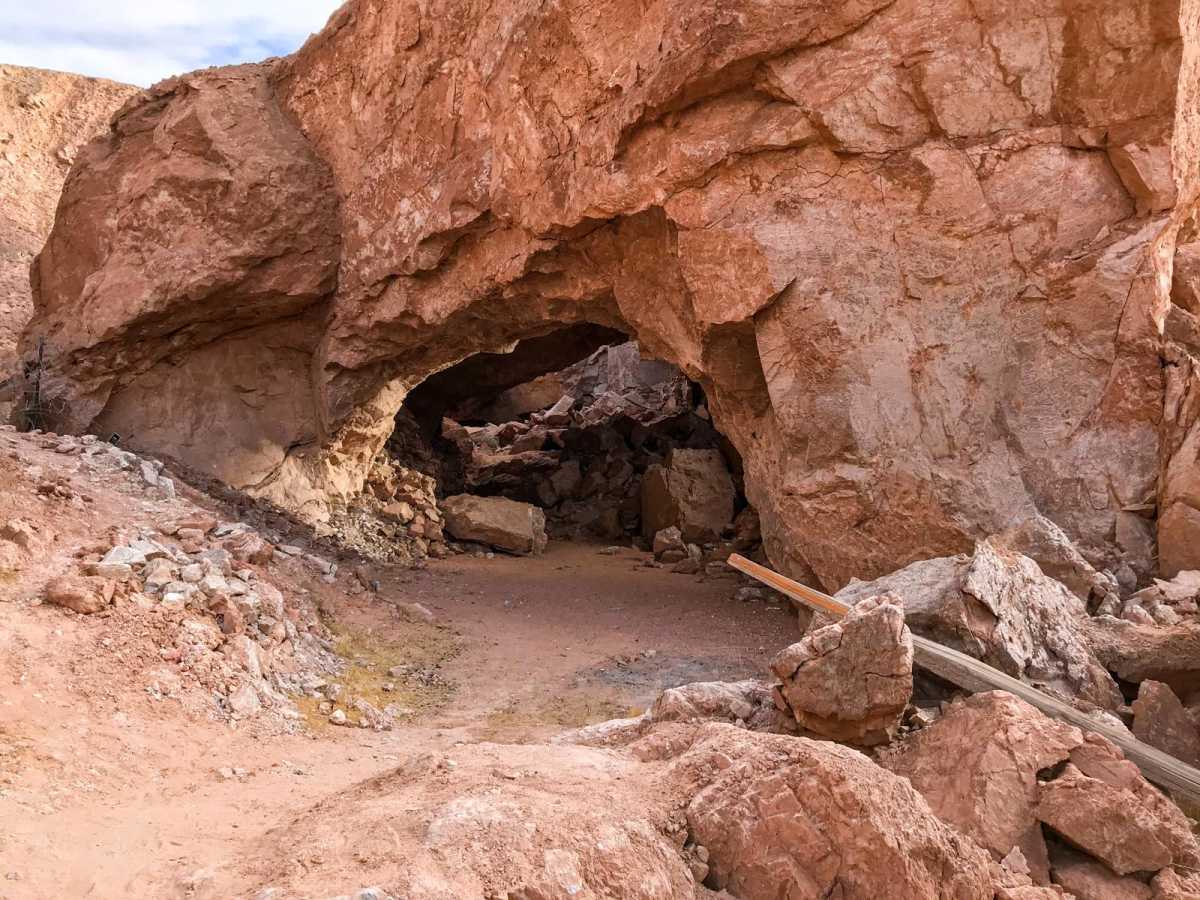 White Star mines photo 4