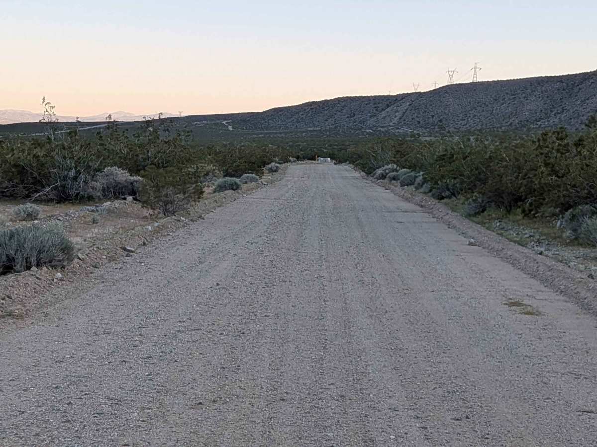 Aqueduct Service Road Deadfoot Canyon photo 3