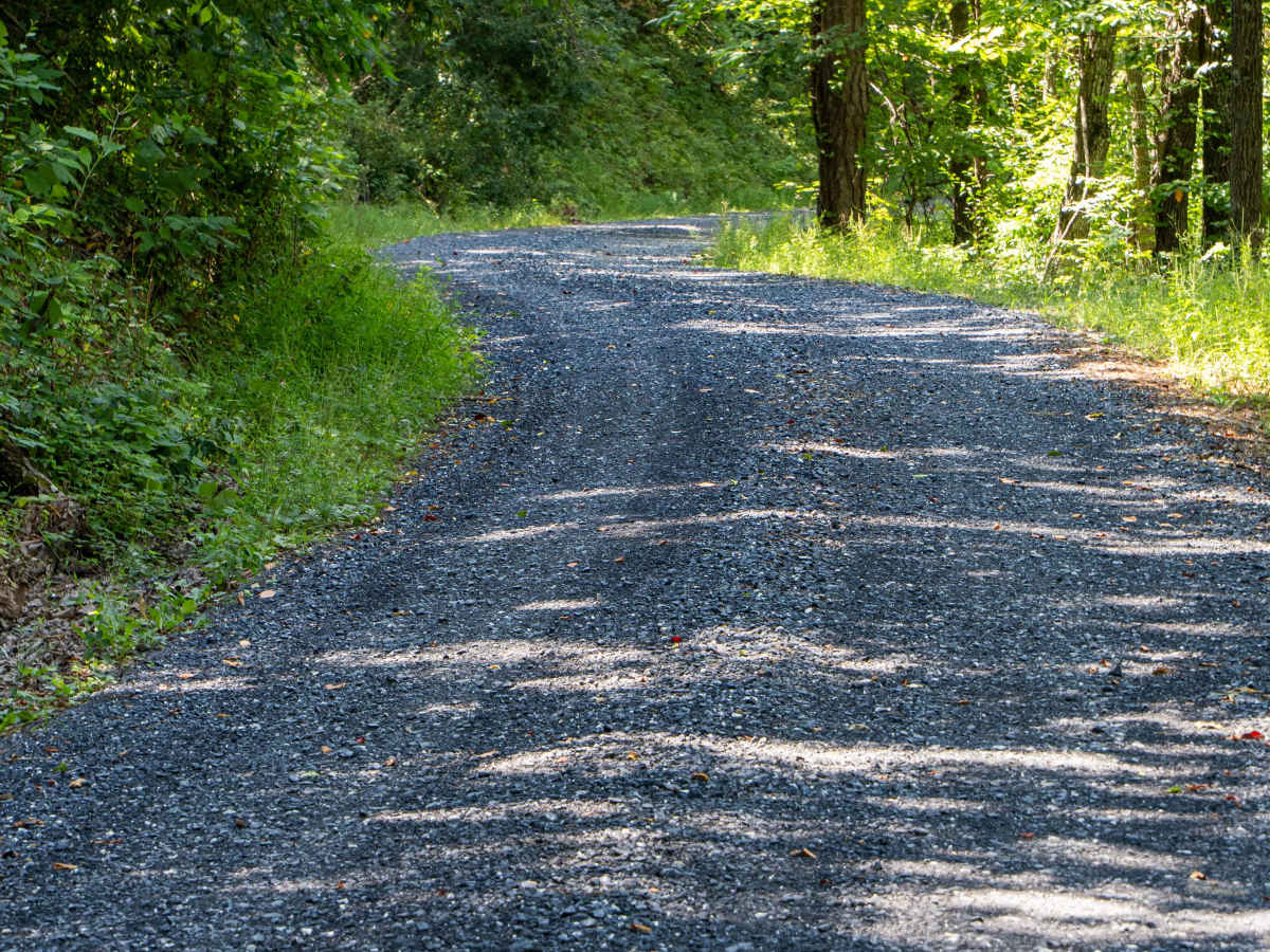 Howardsville Turnpike trail photo