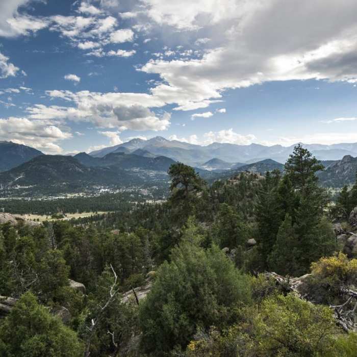 Near Gem Lake Hike via Lumpy Ridge Trailhead