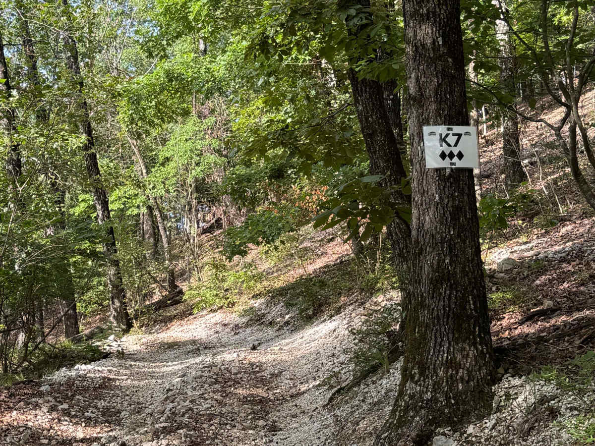 K7 trail photo