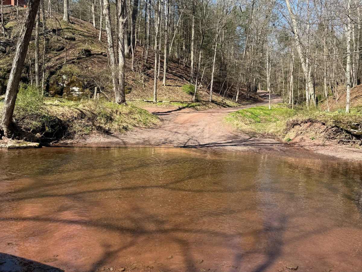 Municipal Road Creek Crossing photo 4