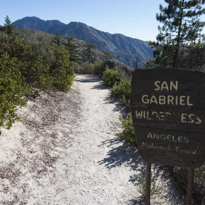 Near Devils Canyon Trail Hike