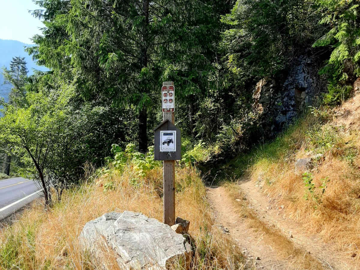Van Camp trail 16 trail photo