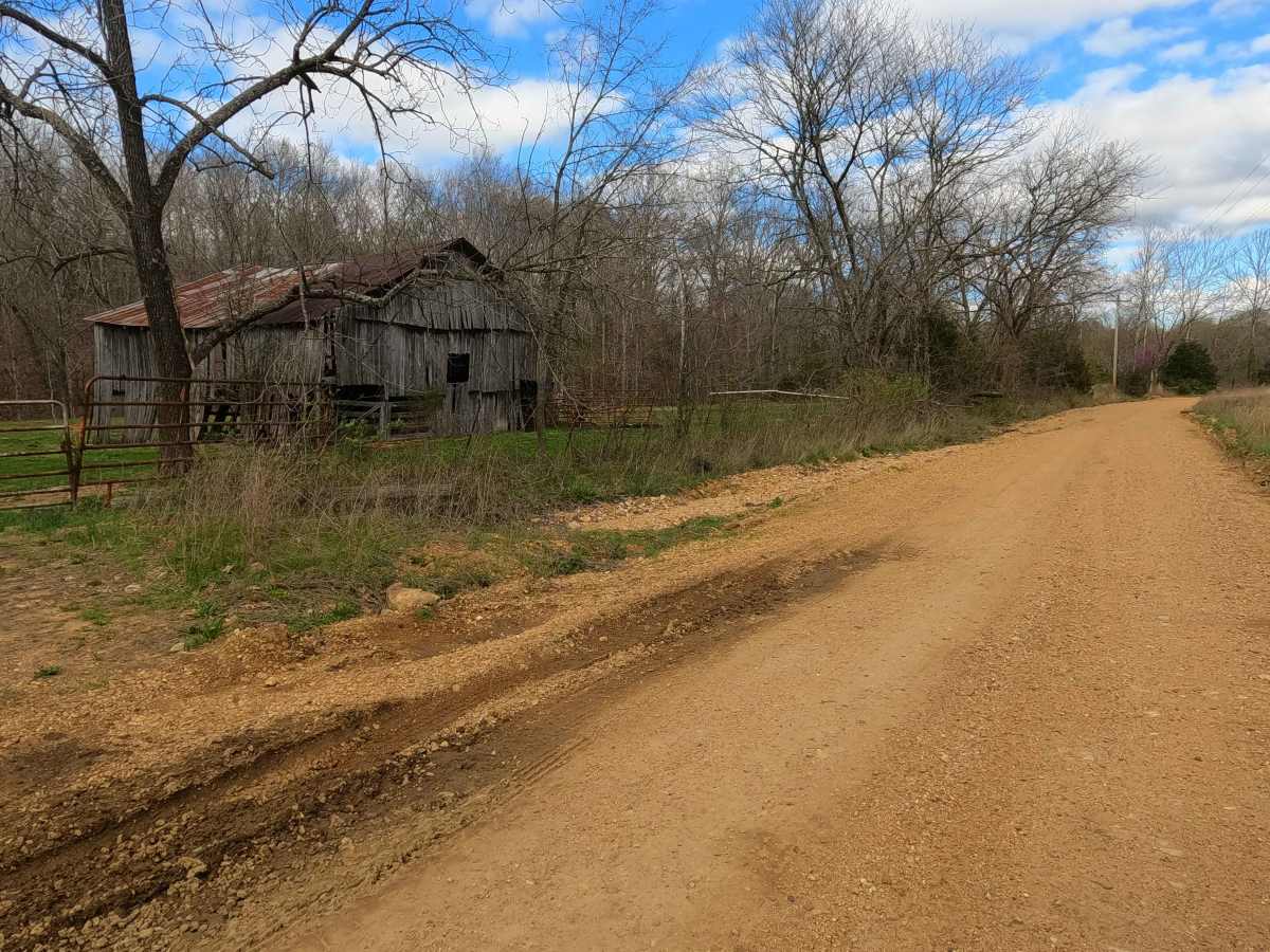 Hurricane Road photo 4