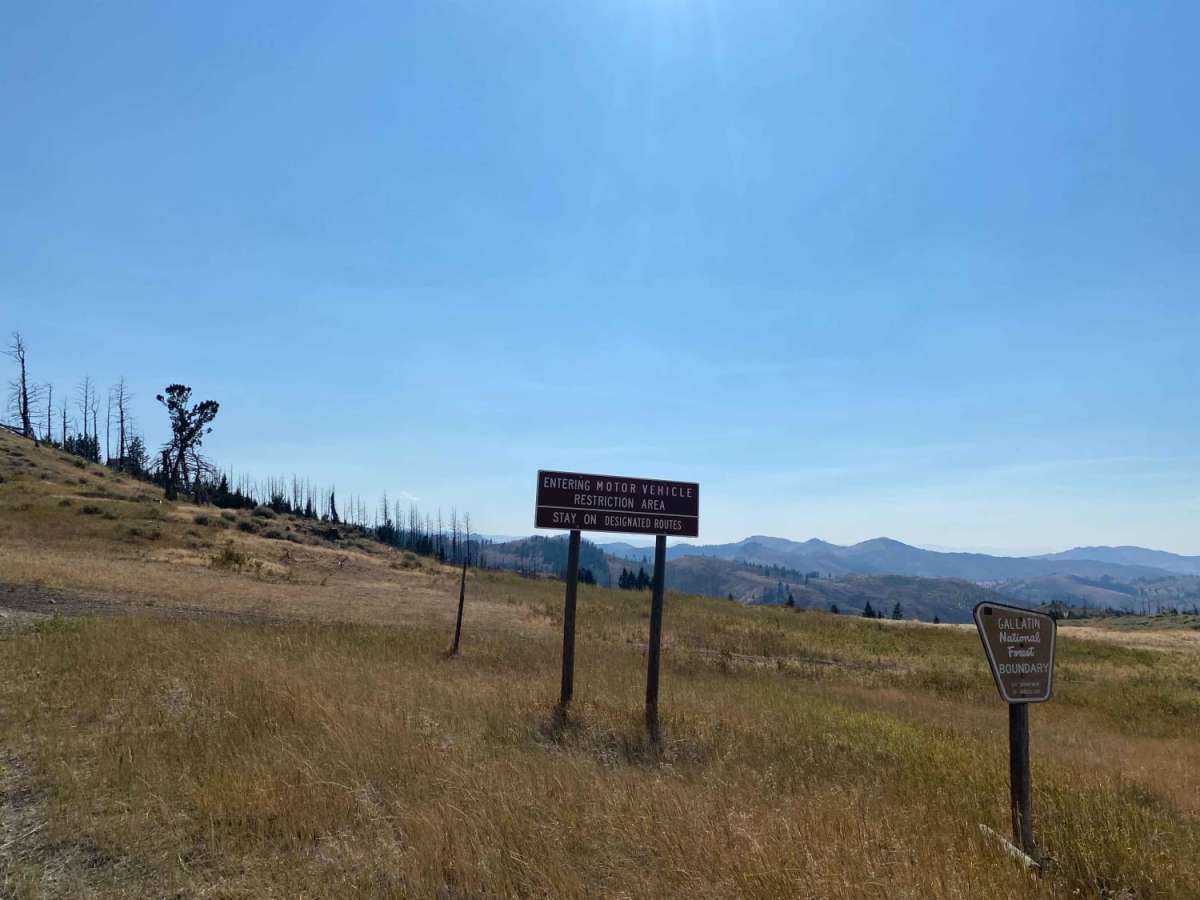 Iron Mountain Road photo 2