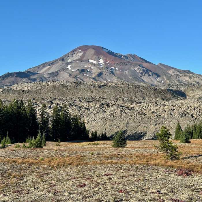 Near Wickiup Plain + Moraine Lake Loop