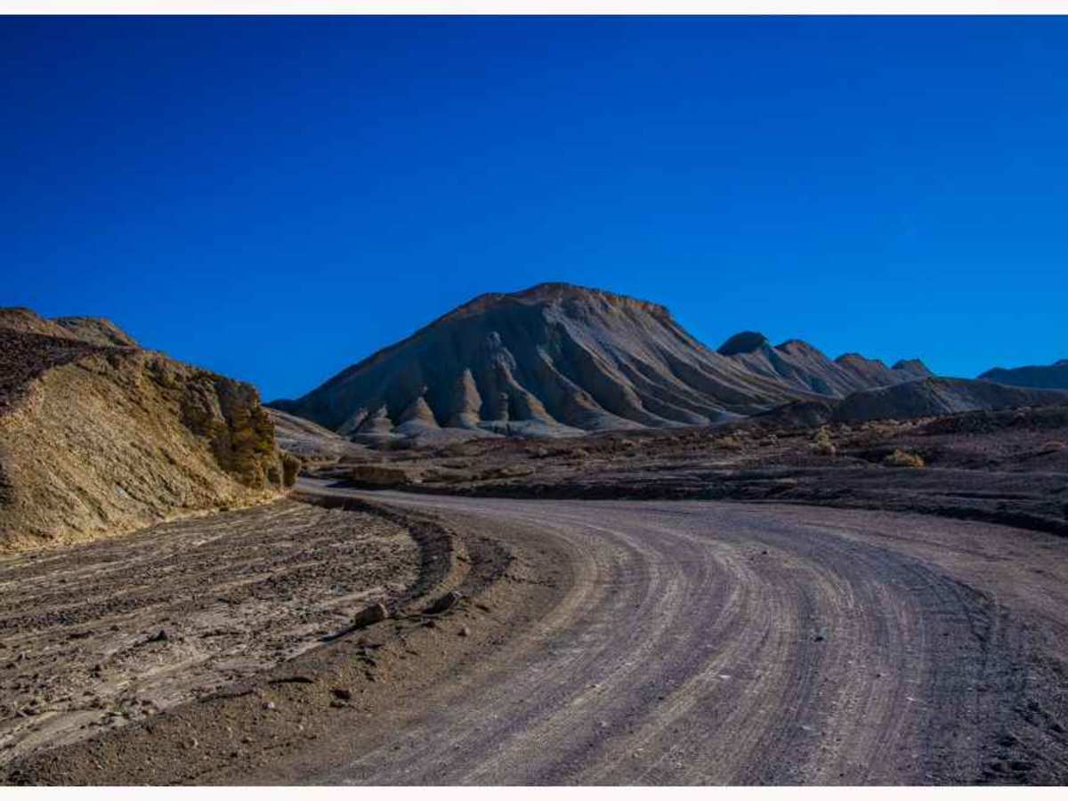 Twenty Mule Team Canyon Road photo 4