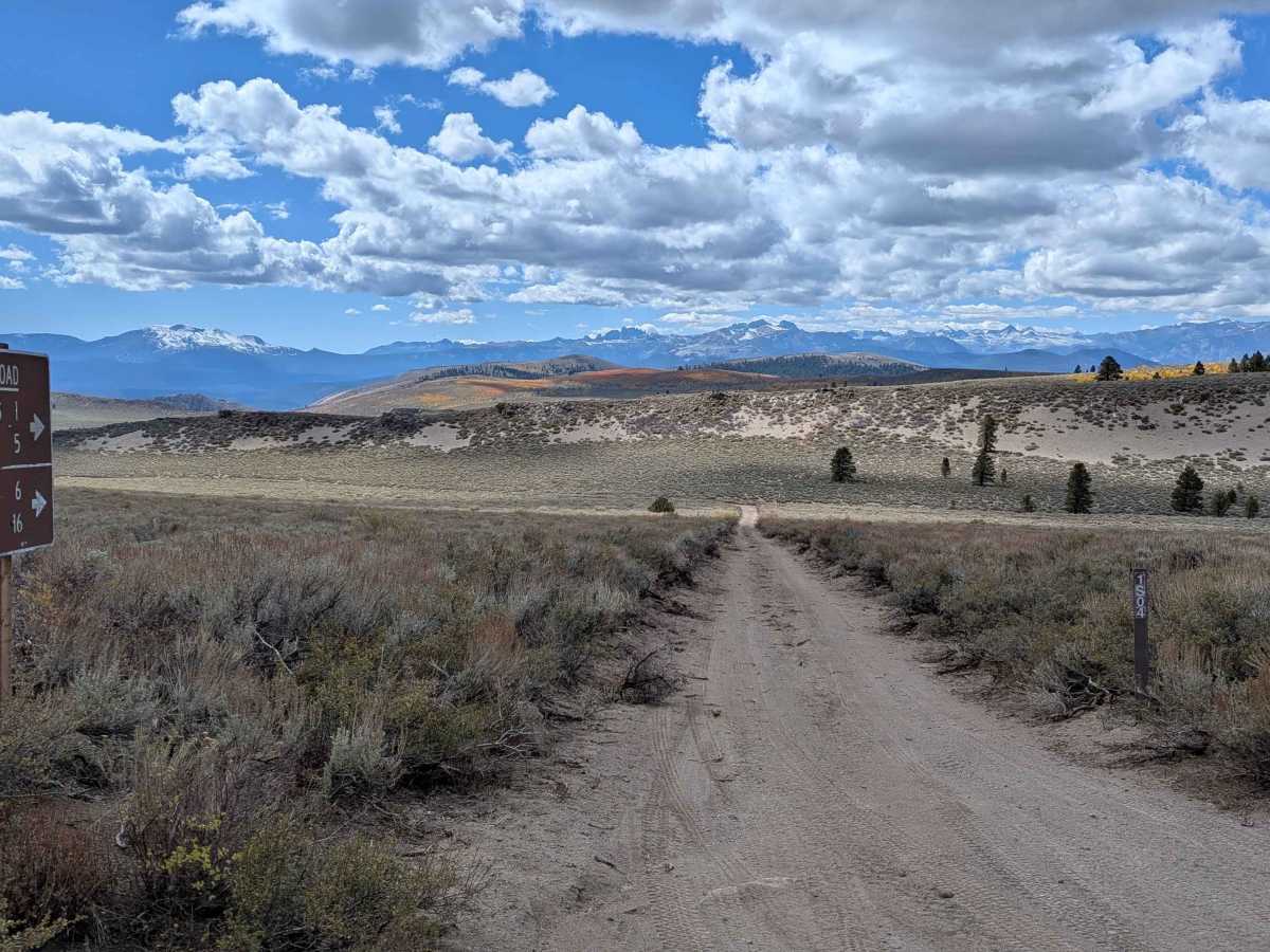 Pilot Springs trail photo