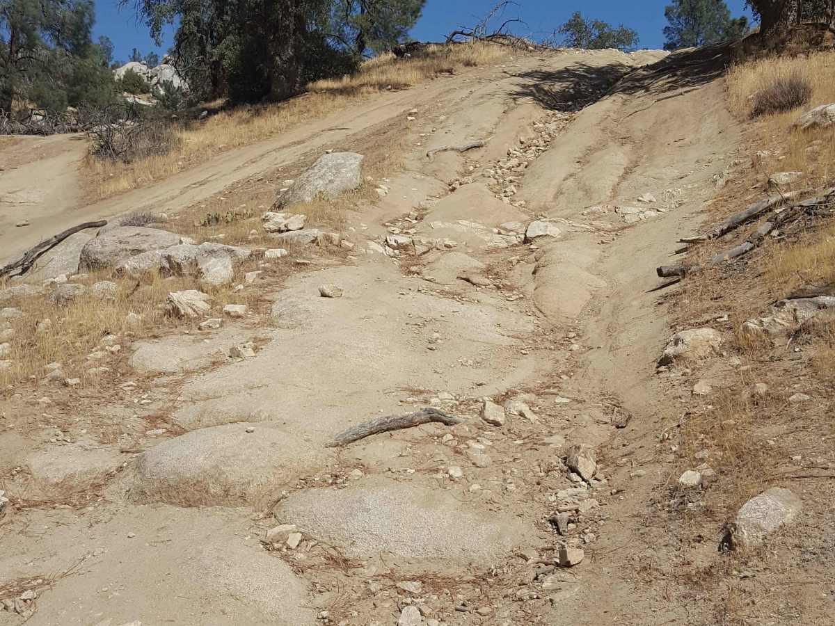 Snake Pit Trail photo 4
