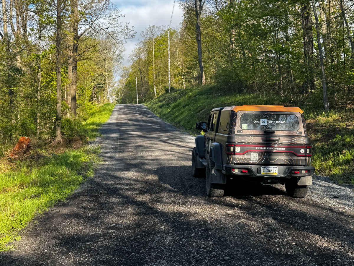 Devils Elbow Road trail photo