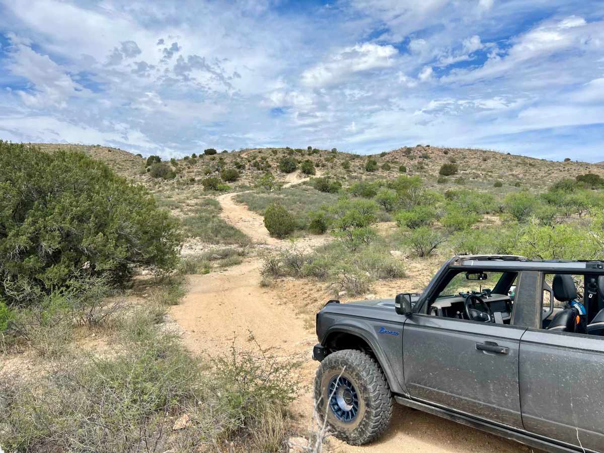 Mesa De La Oso Loop trail photo
