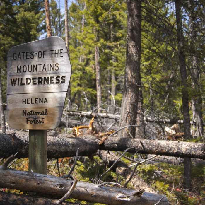 Near Refrigerator Canyon Trail