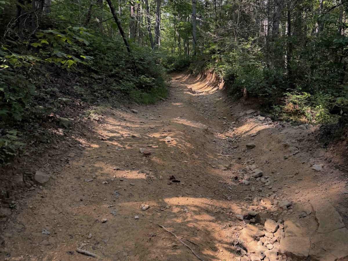 Thirteen Hollow Trail 3   photo 3