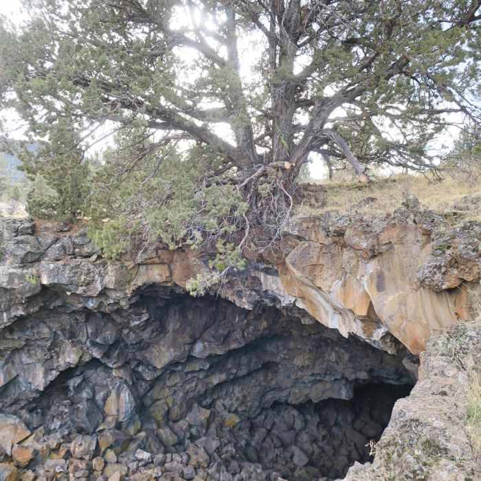 Near Skull Cave, Symbol Bridge + Big Painted Cave Near Skull Cave, Symbol Bridge + Big Painted Cave