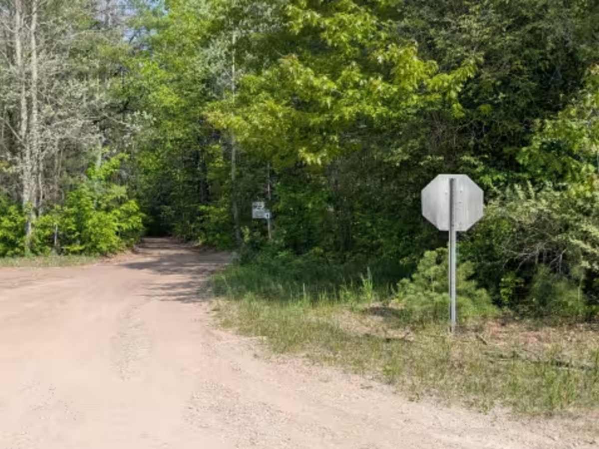 Spoelma Road photo 2