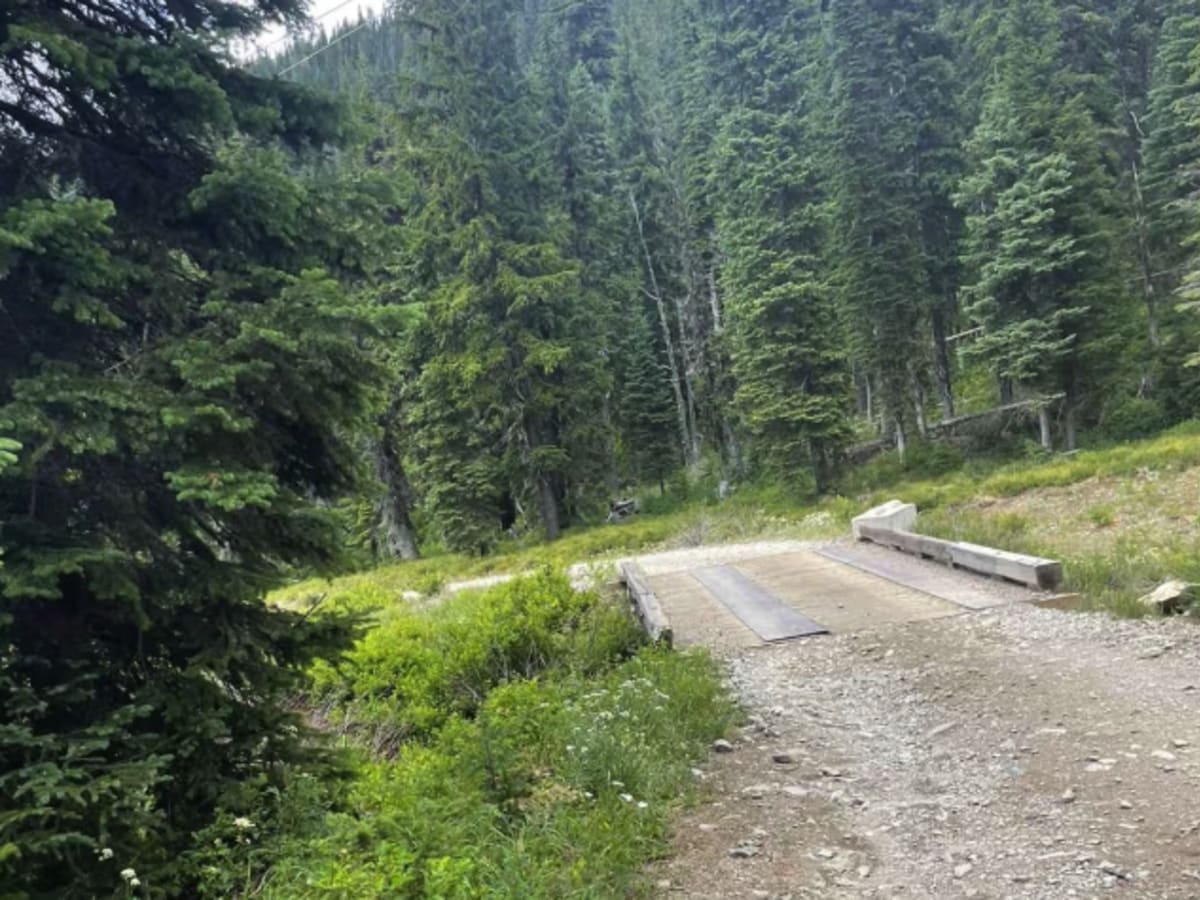 Lower Glidden Lake photo 4