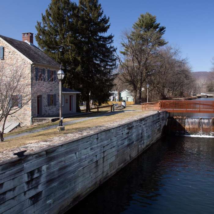 Near Walnutport Canal Spur Trail