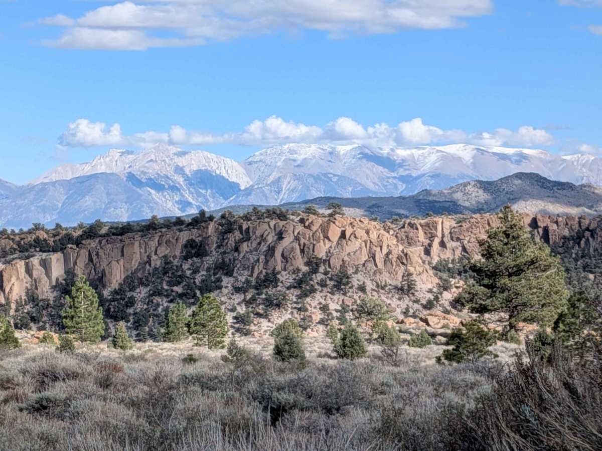 Crooked Meadow Road East photo 5