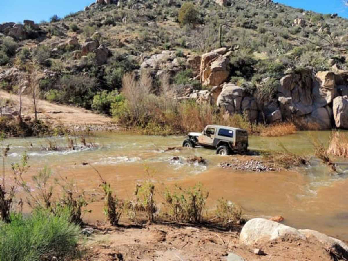 Salt River Canyon photo 5