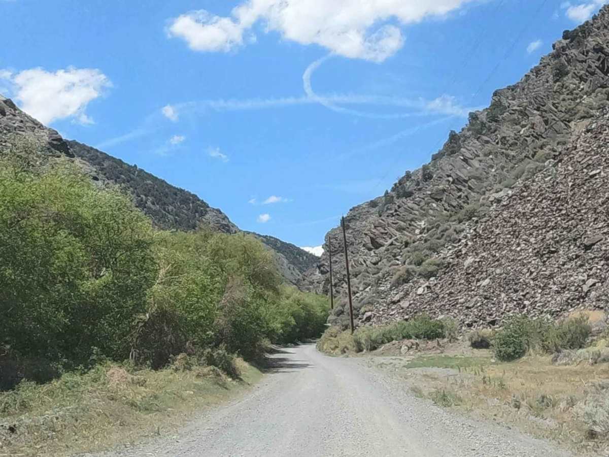 Kingston Canyon Road photo 3