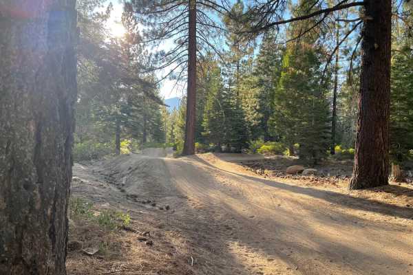 Lower Corral Trail