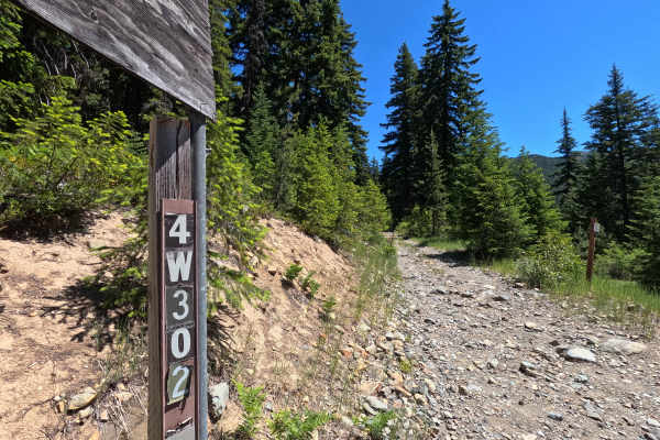 Van Epps Pass - FS 4W302