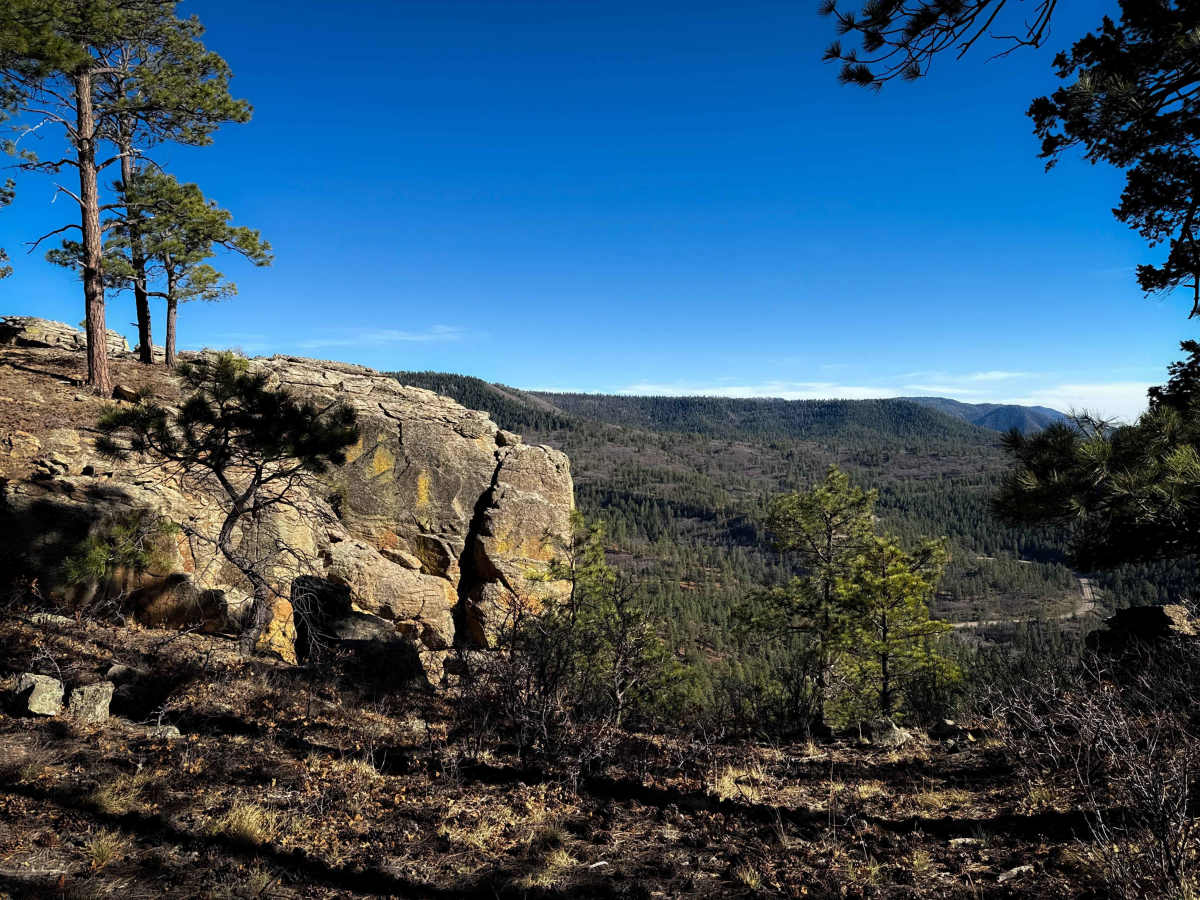 Eureka West  photo 3