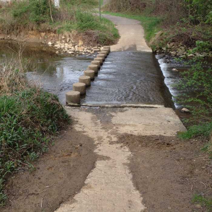 Near Burke VRE Trail