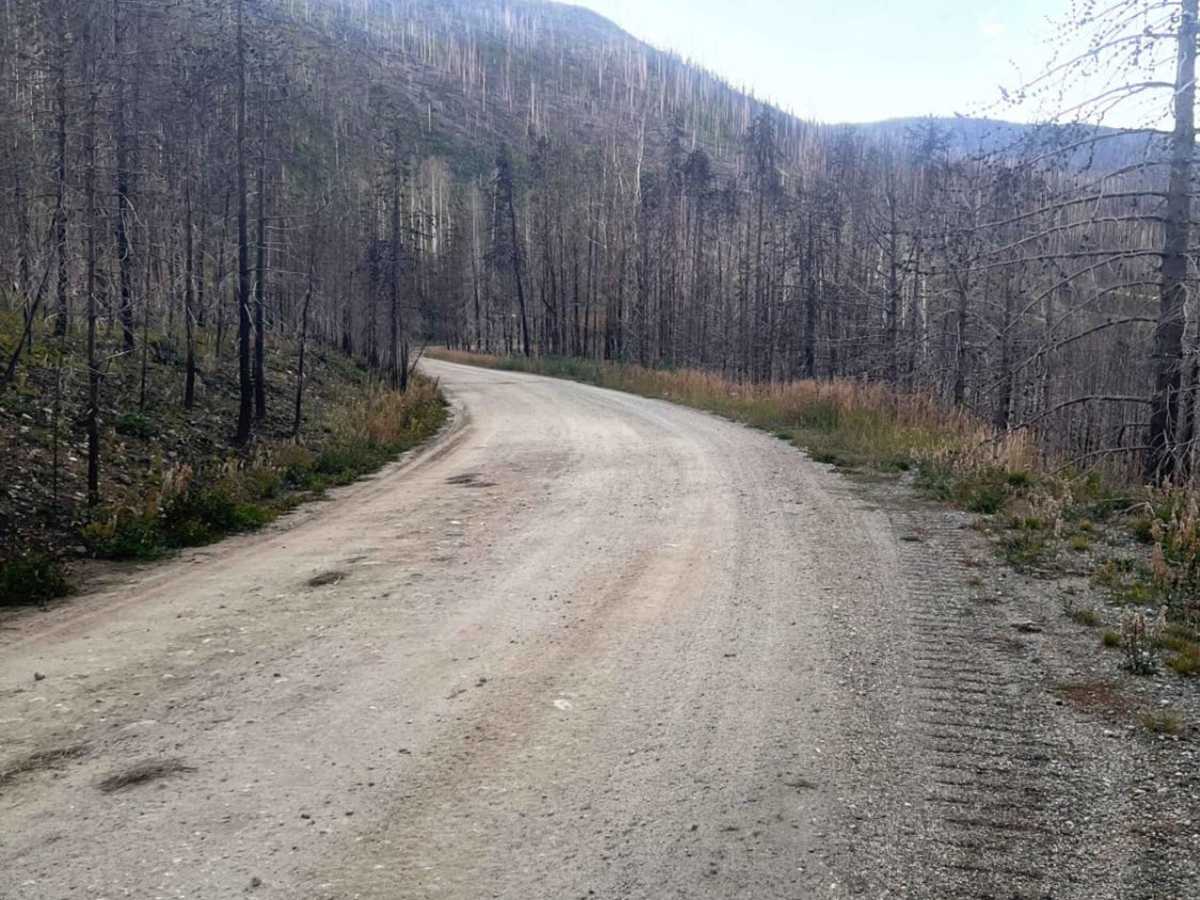 Kawuneeche Road photo 3