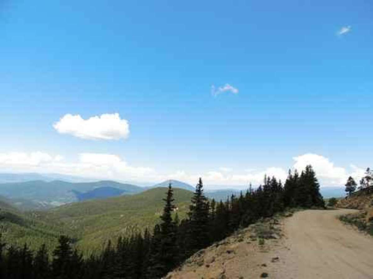 Old Monarch Pass photo 2